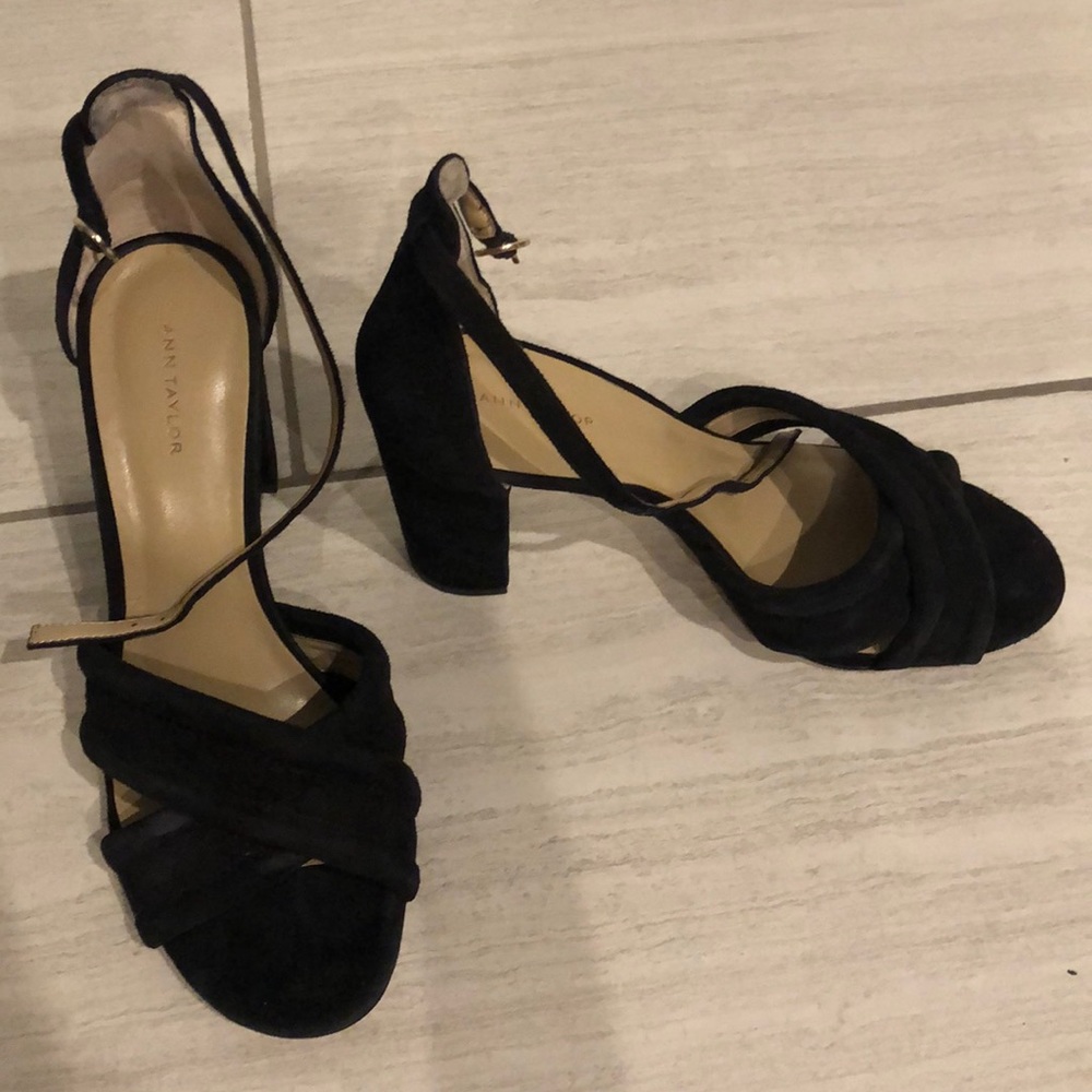 Ann Taylor black block heels